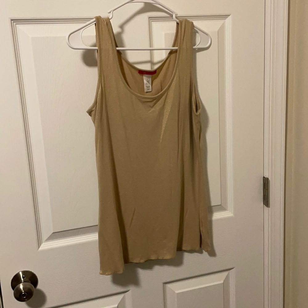 GUC women’s size medium tank gold sparkles